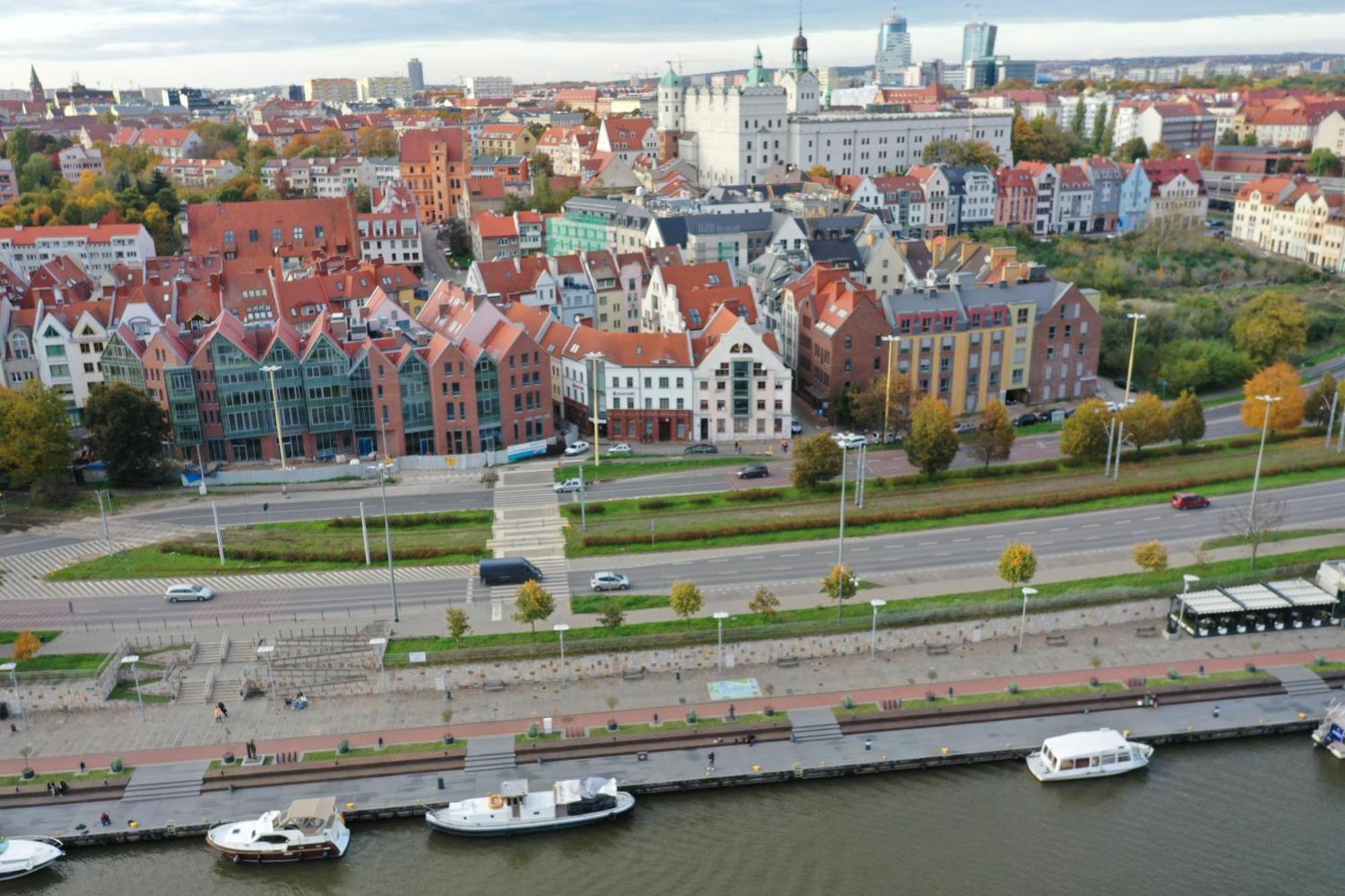 Cocorico Bed And Breakfast Old Town Szczecin Adults Only Bagian luar foto